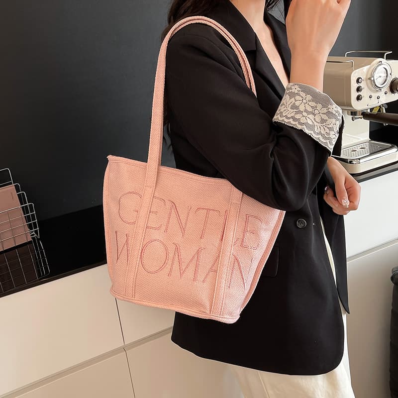 Capacious one-shoulder bag, universal shoulder bag for mother and baby to go out