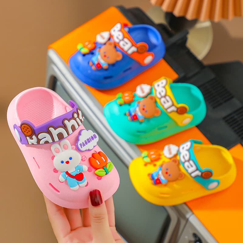 Children's cartoon non-slip Crocs-style slippers for boys for early age, Collection Year 2025, 2-6 years