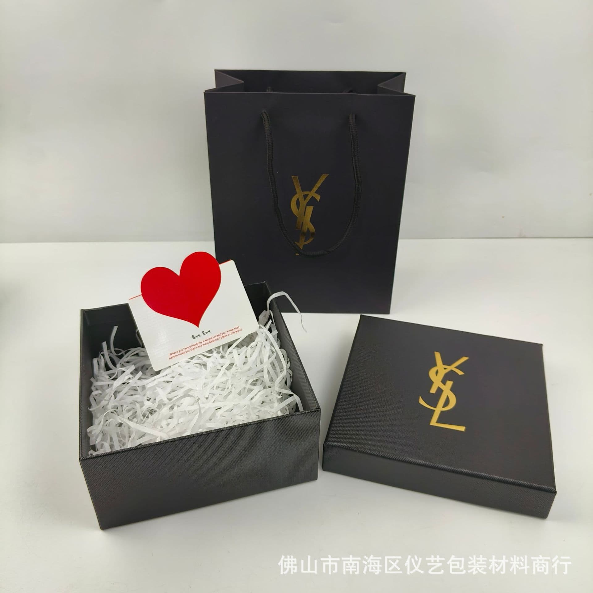 (Wholesale), black perfume, lipstick, gift box, Birthday gift 1