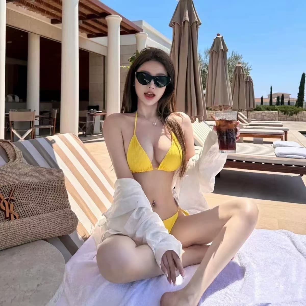Yellow swimwear, sexy split belt, backless
