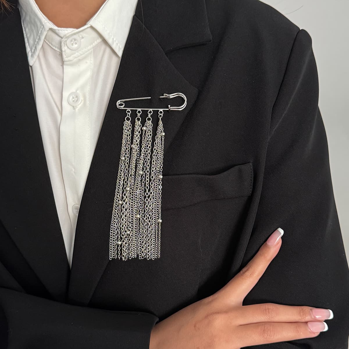 (Cross-border trading), brand metal chain with tassels, pin, design brooch, trousers, ankle bracelet, European style, trend of season 3