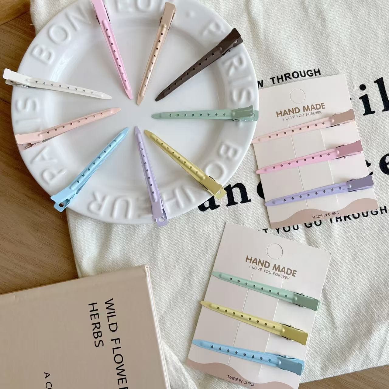 Hairgrip, bangs, crab pin, hair accessory, sophisticated hairpins 2