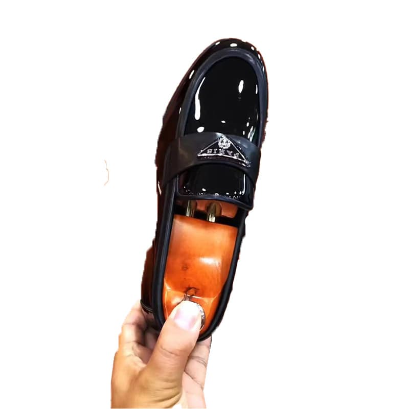 New high-end and versatile gentleman's light luxury business casual patent leather men's shoes, simple, fashionable and handsome 5
