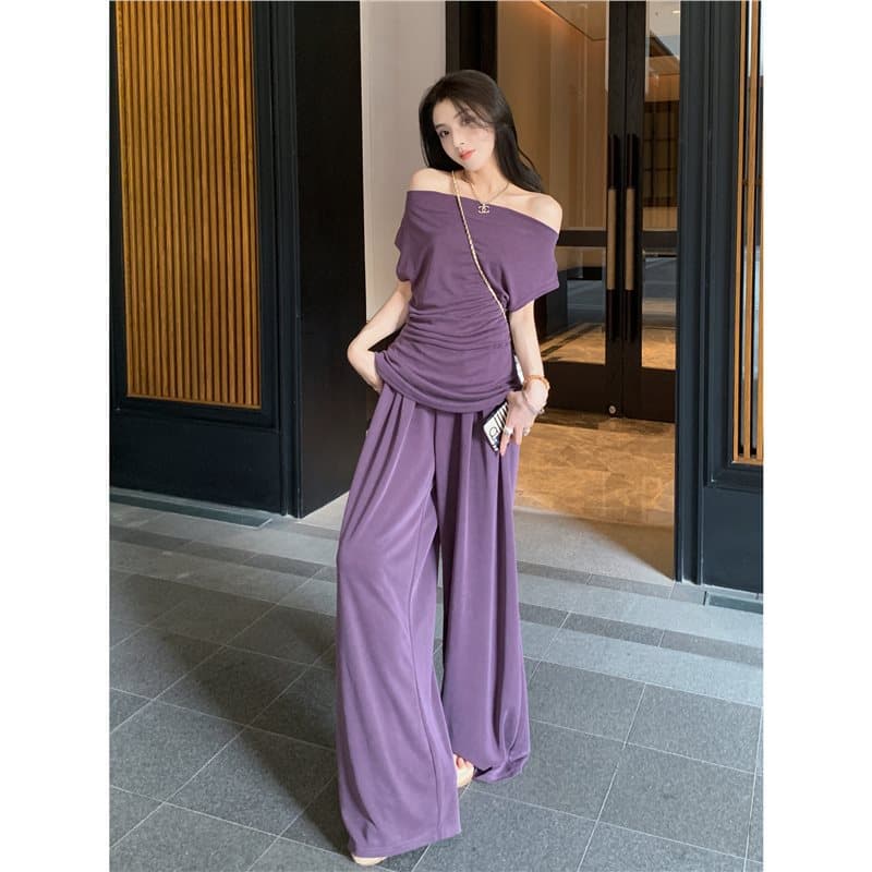 Purple sports set for leisure, open shoulders, with short sleeve 3