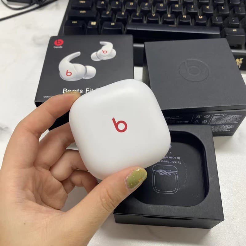 Beats Fit Pro Active Noise Cancelling Earbuds 3