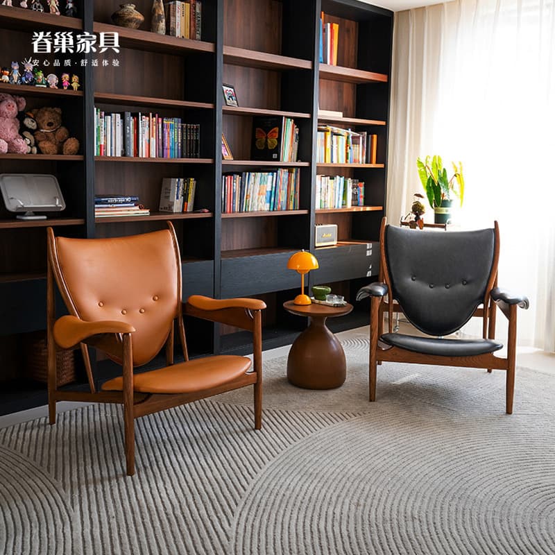 Italian master chieftain chair solid wood leather chair single living room leisure chair balcony designer secondhand sofa chair 1