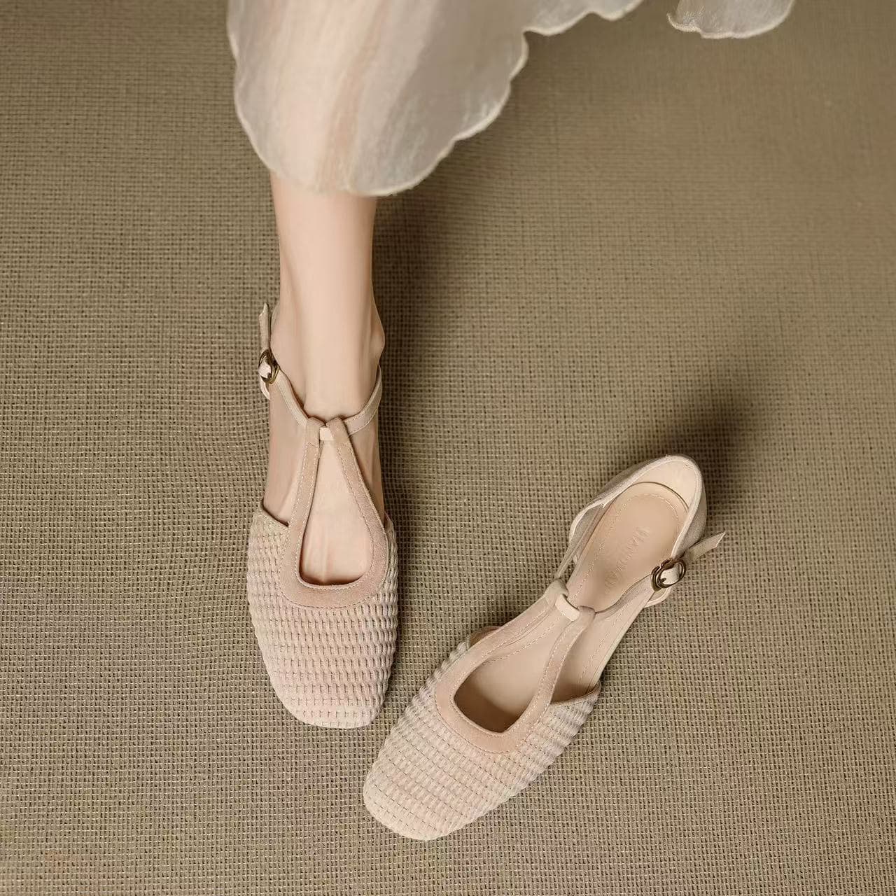 Retro crafted super beautiful Roman sandals for women's skirt with hollow Mary Jane thick heel bag head shoes 1