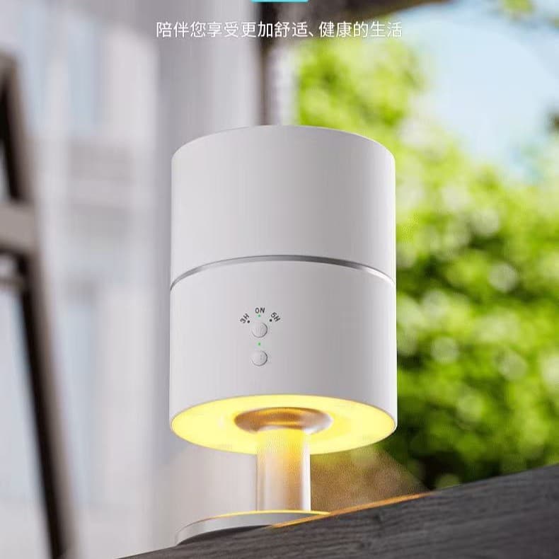 Mute humidifier, universal ultrasonic aroma diffuser, spray, moisturizing night light, three-in-one 2