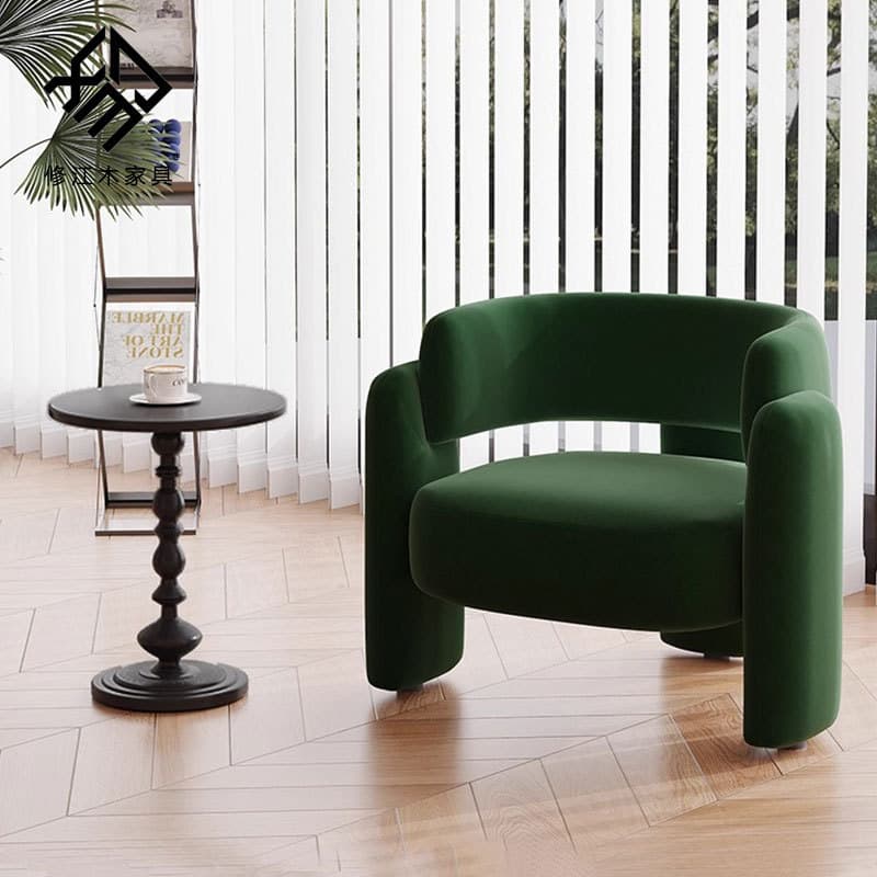 Modern and minimalistic design sofa, internet celebrity 1
