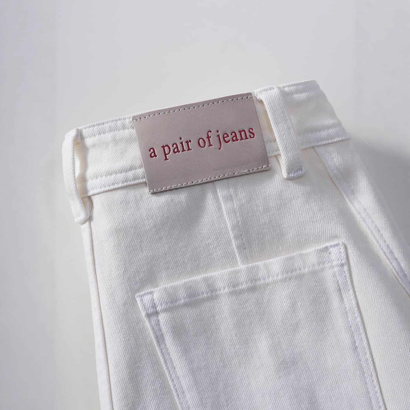 White Tabi, trousers, colored jeans, high-quality style, high waist, loose straight fit 3