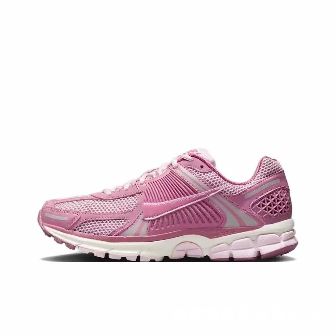 Unisex Retro Low-Top Breathable Running Sneakers 3