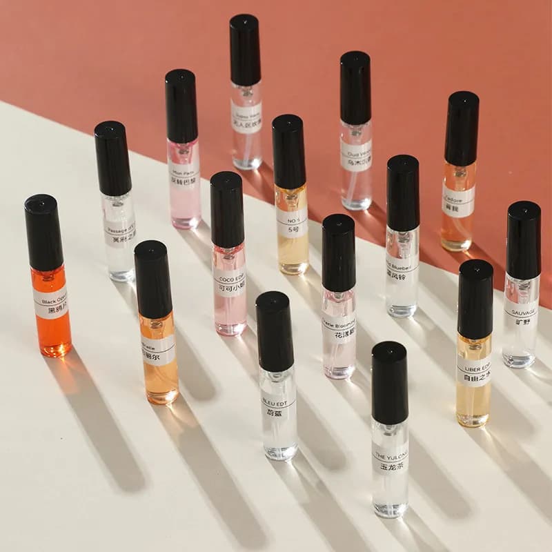 Perfume sample for men and women, handheld spray with a light fragrance, set, cosmetics, 5 ml, trial pack, long lasting light fragrance 2