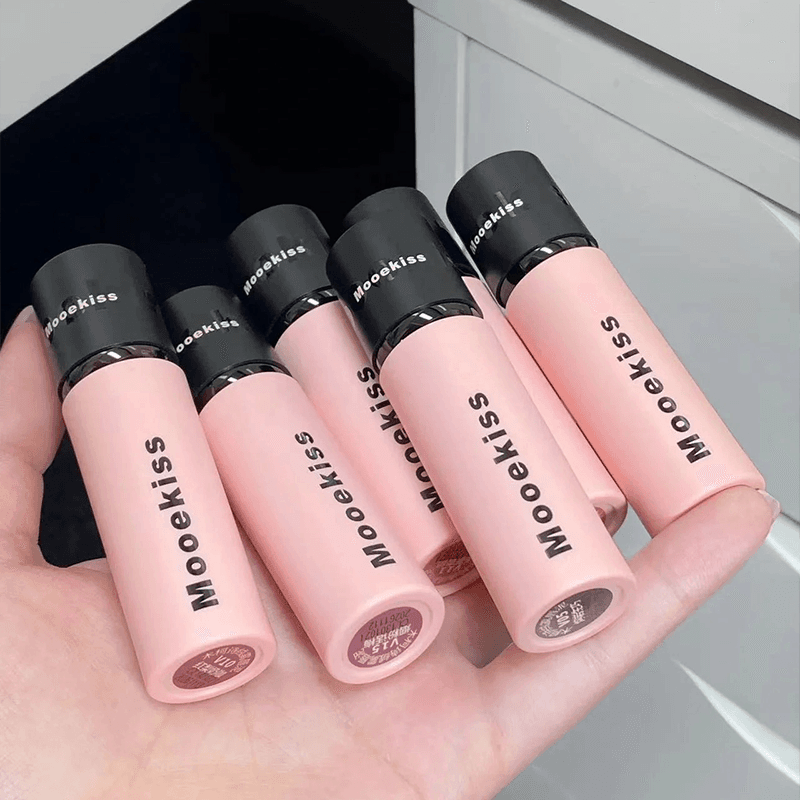 Lipstick, matte lip balm, lip cream, nude lip gloss, translucent shading, does not fade, wide color palette 3