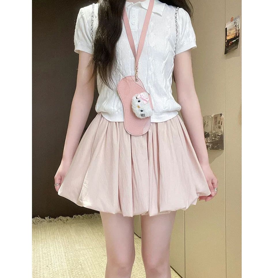 Red summer skirt, fitted brace, mini-skirt 2
