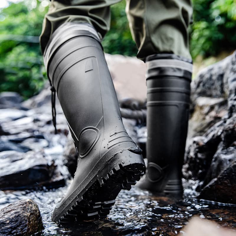 Beam type steel toe rain boots, anti-smash and anti-stab steel plate rain boots, high tube, thickened, wear-resistant, anti-snake bite, wild fishing safety rubber shoes 2