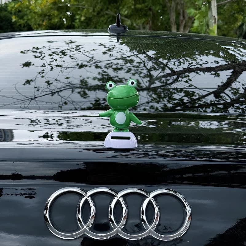 Car solar frog ornaments car interior decoration instrument panel roof rear trunk swinging frog 4