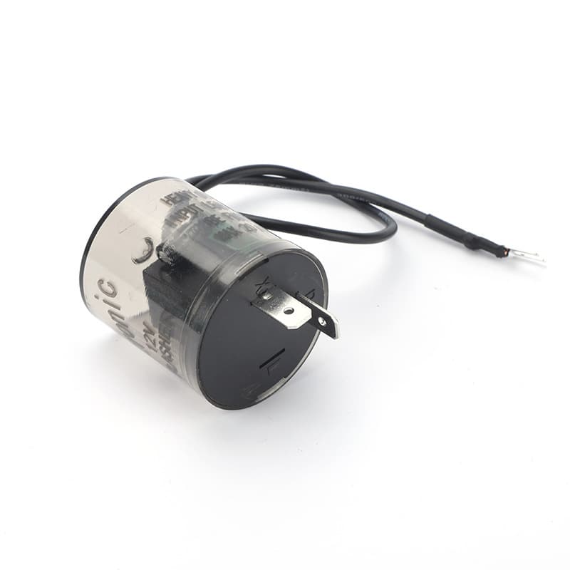 Three-legged flasher automotive composite electronic flasher 12V24V three-legged truck universal automatic turn signal 5