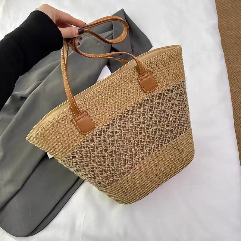 Summer straw woven fashionable bag 4