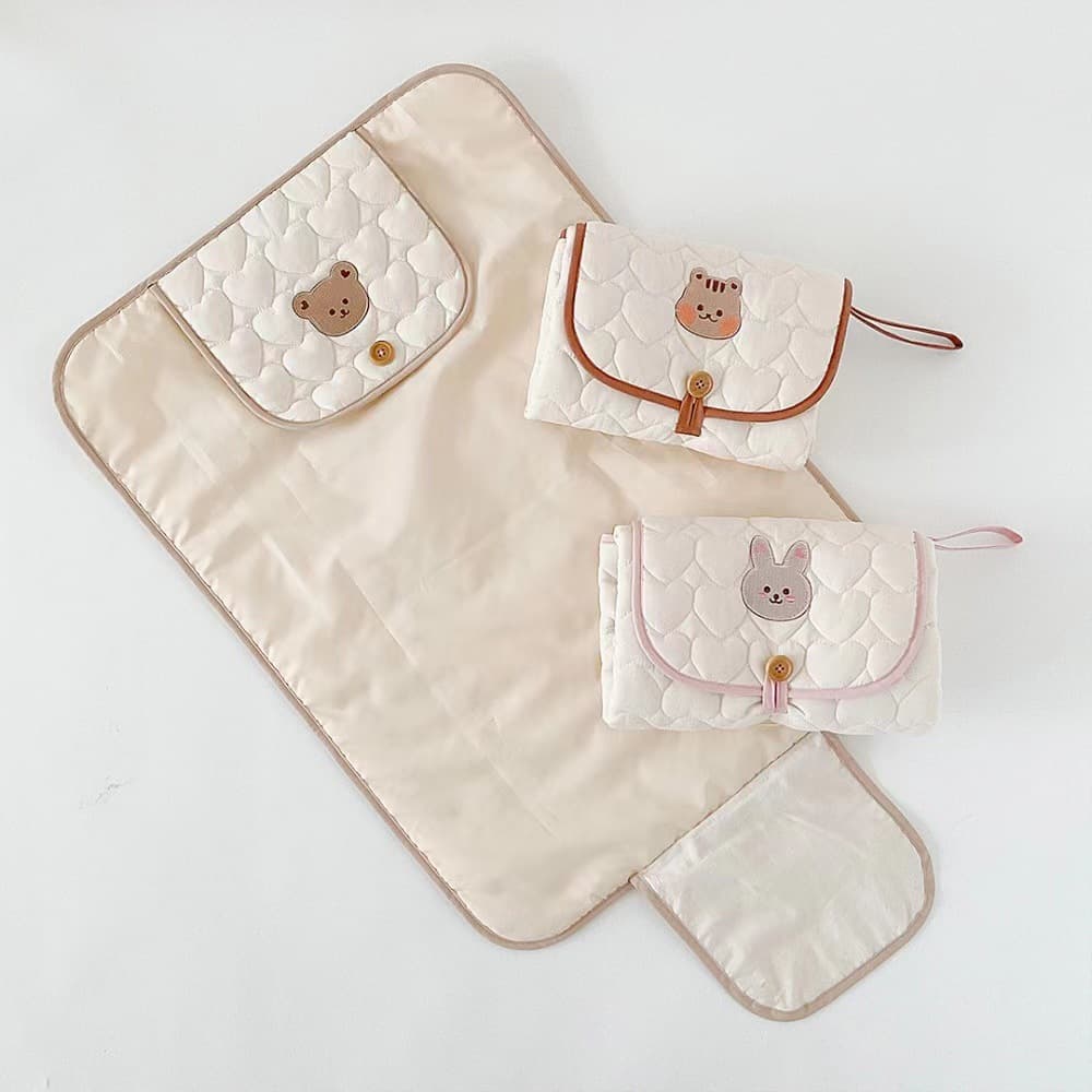 Handheld waterproof children's diaper, ecological pillow 1