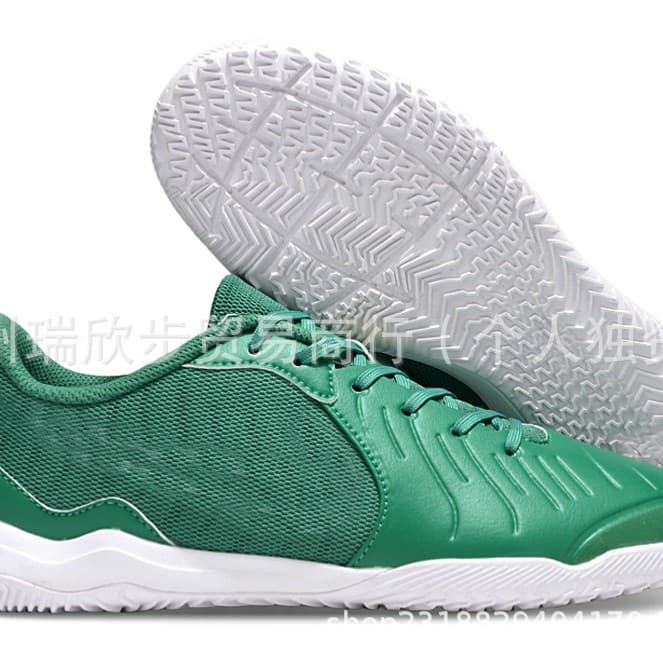 Special price men's MD sole indoor and outdoor turf spikes/flat sole football shoes brand men's football shoes 5