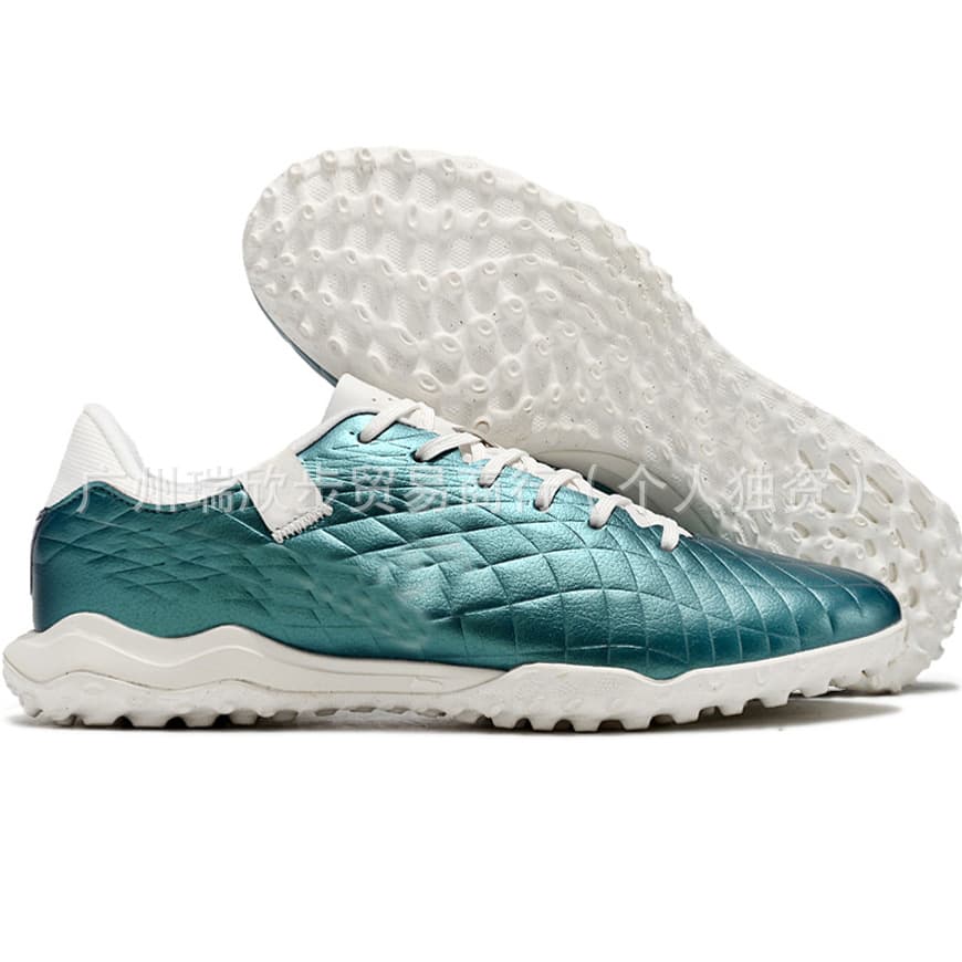 Special price men's MD sole indoor and outdoor turf spikes/flat sole football shoes brand men's football shoes 1