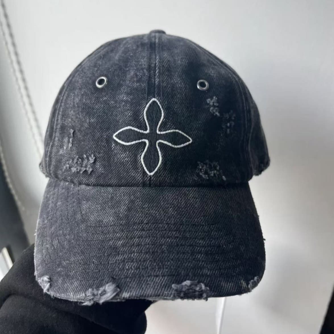 Retro denim baseball cap for leisure, with embroidery 3