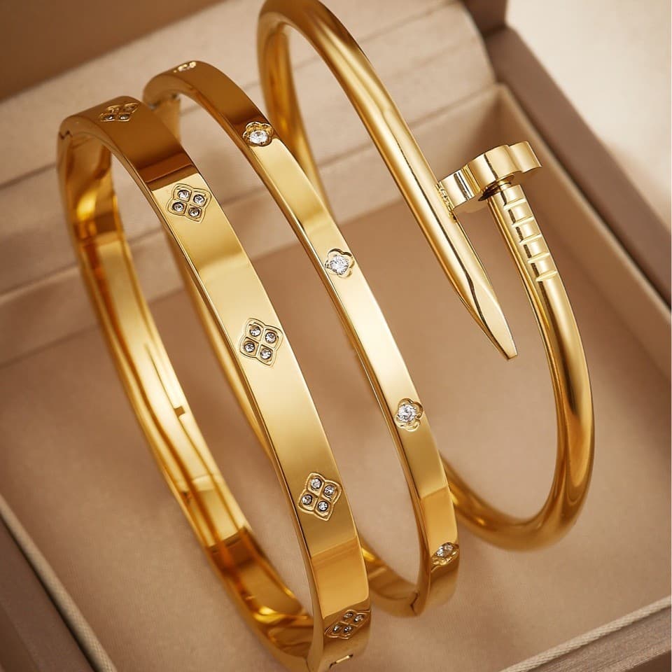 (Cross-border trading), elegant women's bracelet with zircon stainless steel, simple and elegant design, four-leaf clover, European style 2