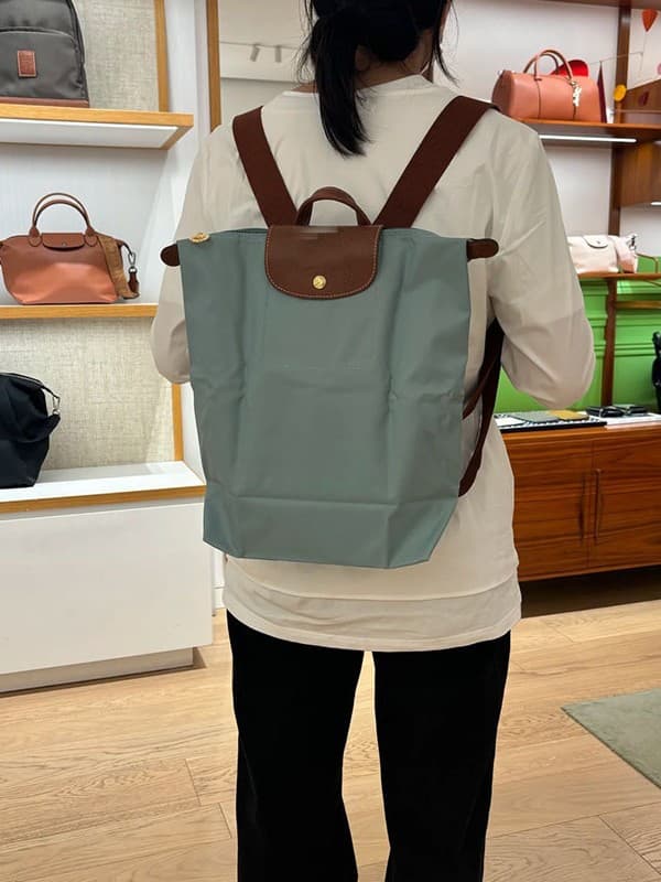 Big foldable backpack, waterproof capacious travel bag 2