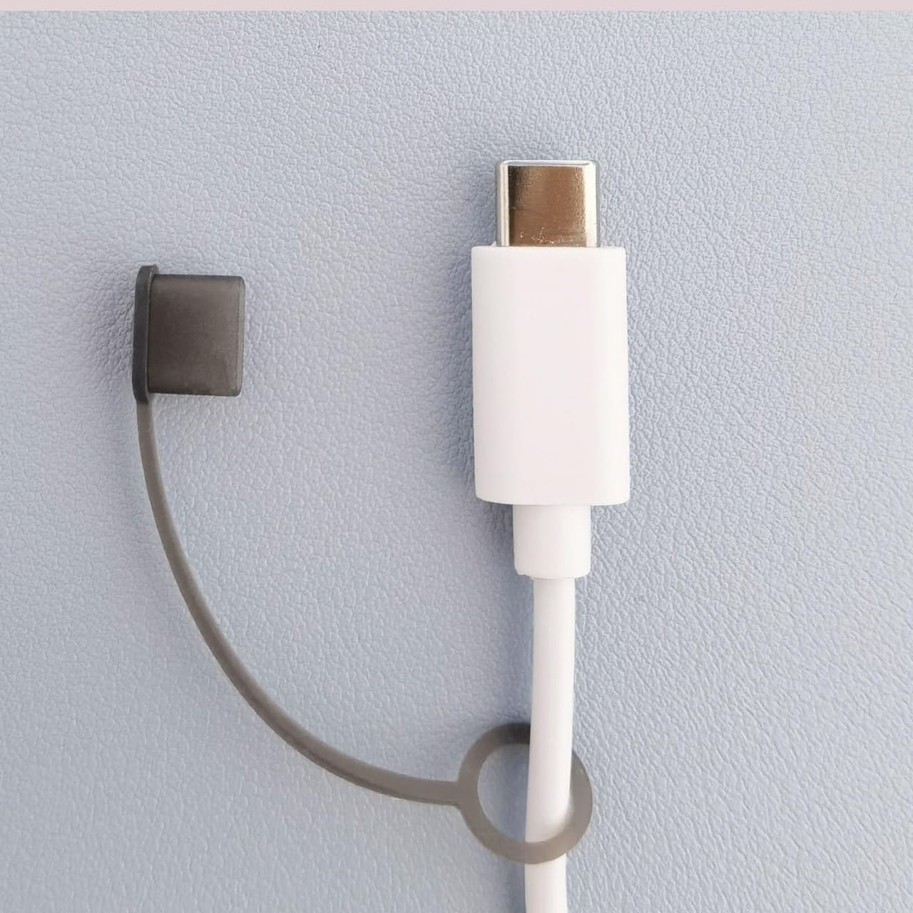 Type-c data cable anti-lost tether silicone soft and close-fitting dust-proof and anti-oxidation protection adapter cover dust-proof plug 3