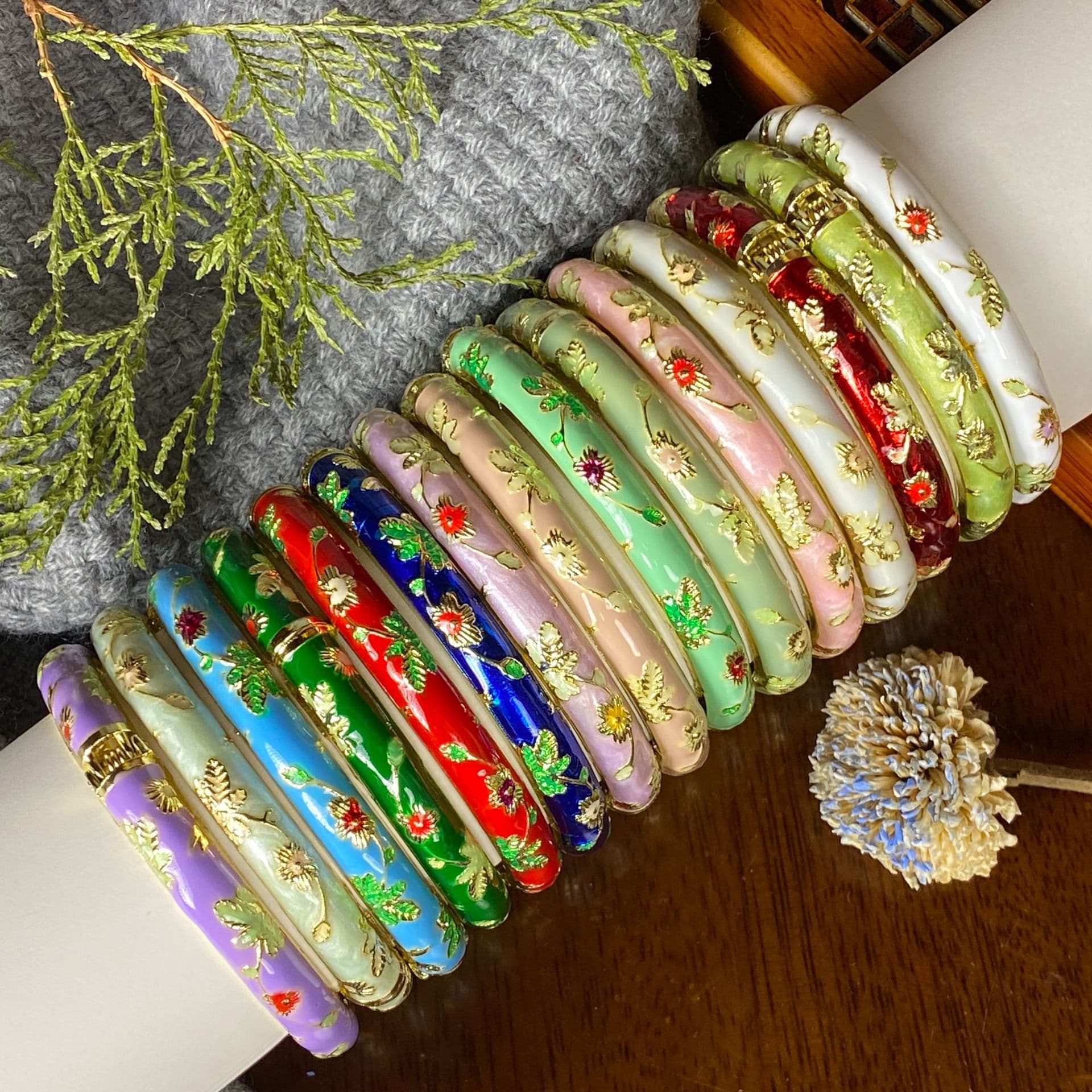 Chinese bracelet, retro enamel, souvenir, Chinese style, floral print 1