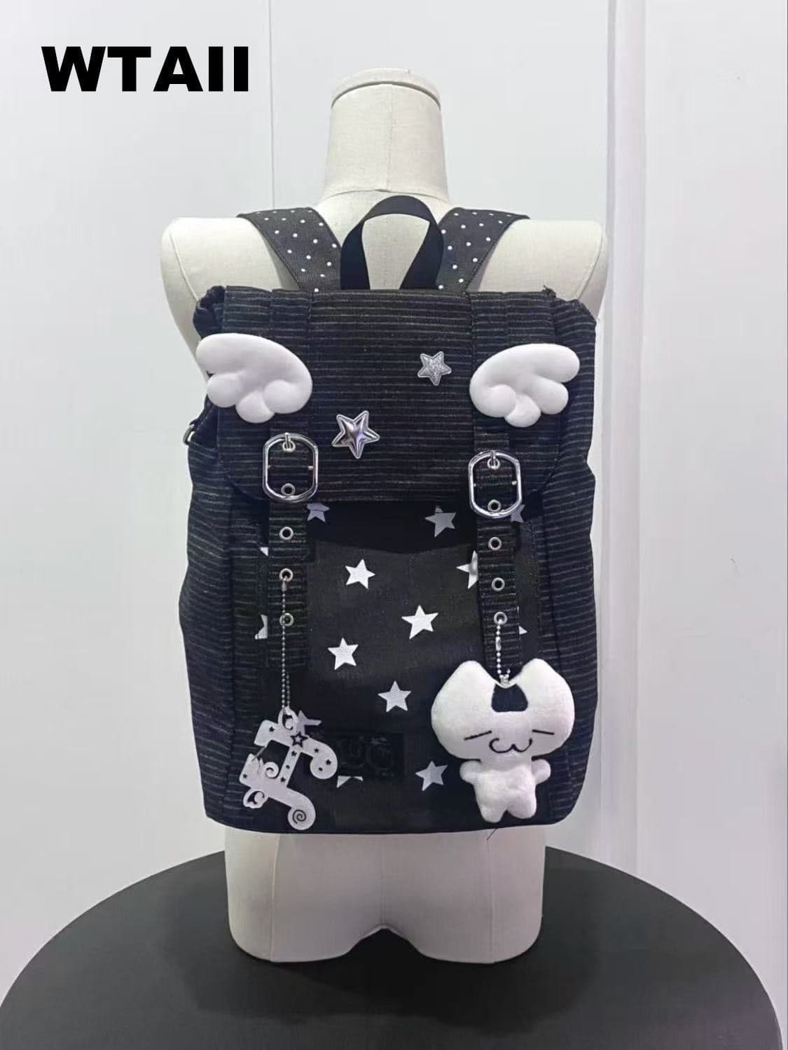 Retro Japanese backpack, capacious bag, worn on the shoulder 2