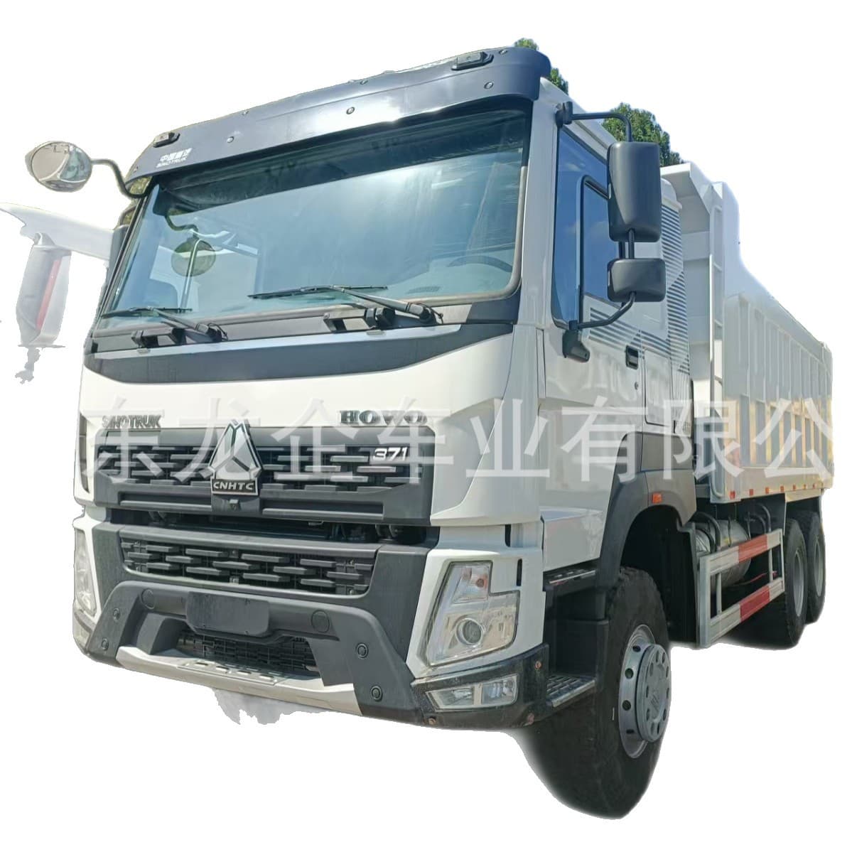 Cross-border Central Asia Middle East SINOTRUK Howo V7-X371 HP 430 HP sand and gravel muck transportation dump truck 5
