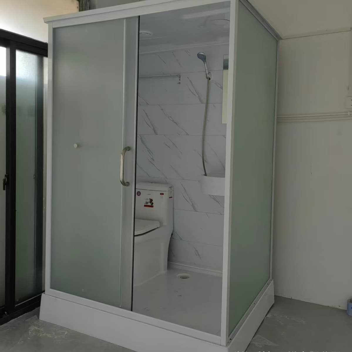 Toilet wet and dry separation 6