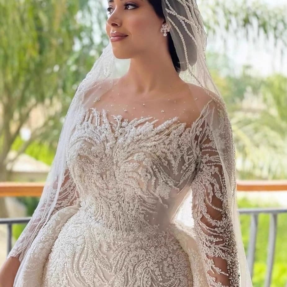 Detachable Mermaid Wedding Dress with Beading 3