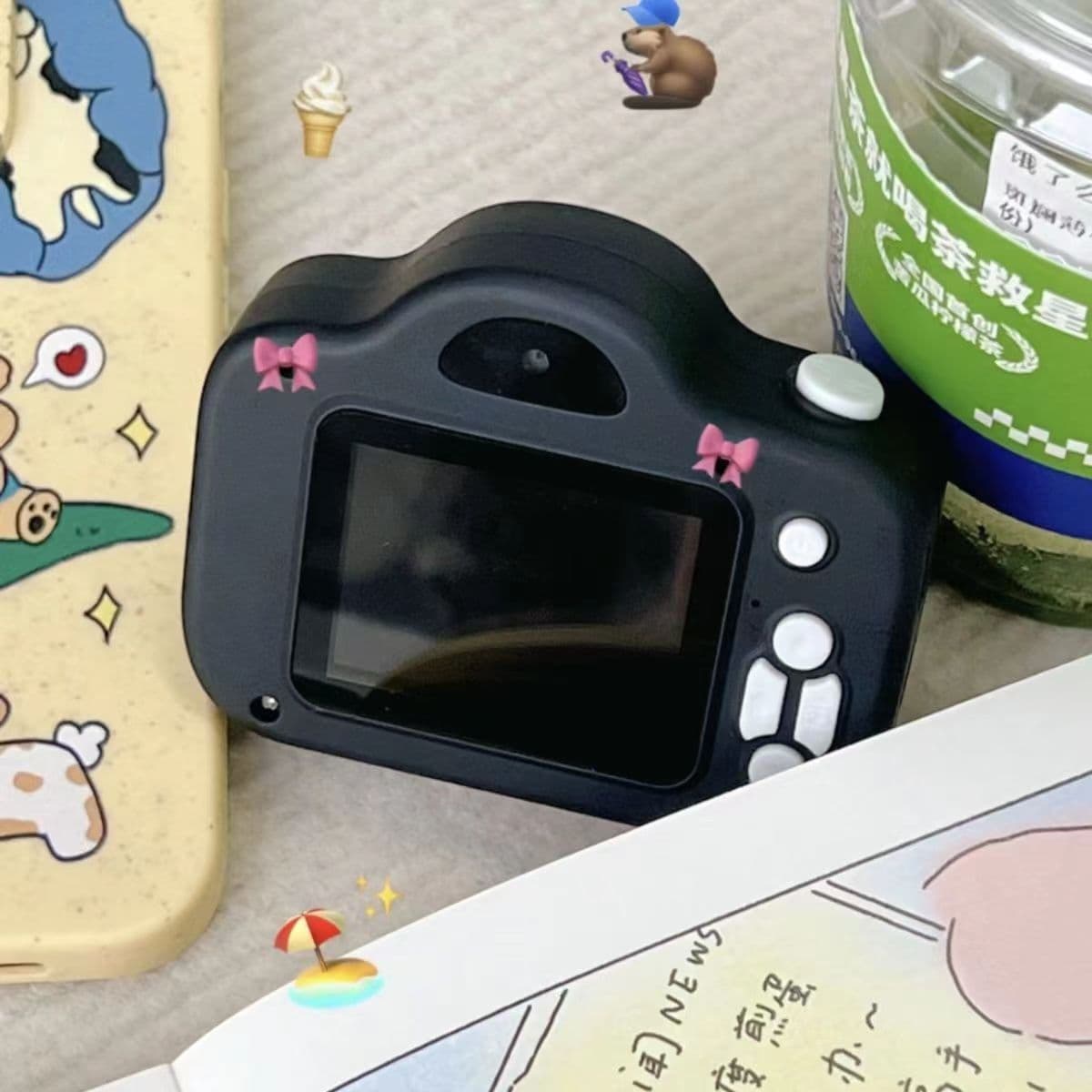 Digital camera, photo, small mobile phone 2