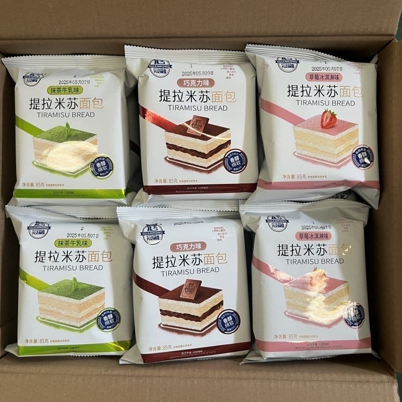 New date tiramisu mousse bread sandwich whole box pastry dormitory casual snack retail 2