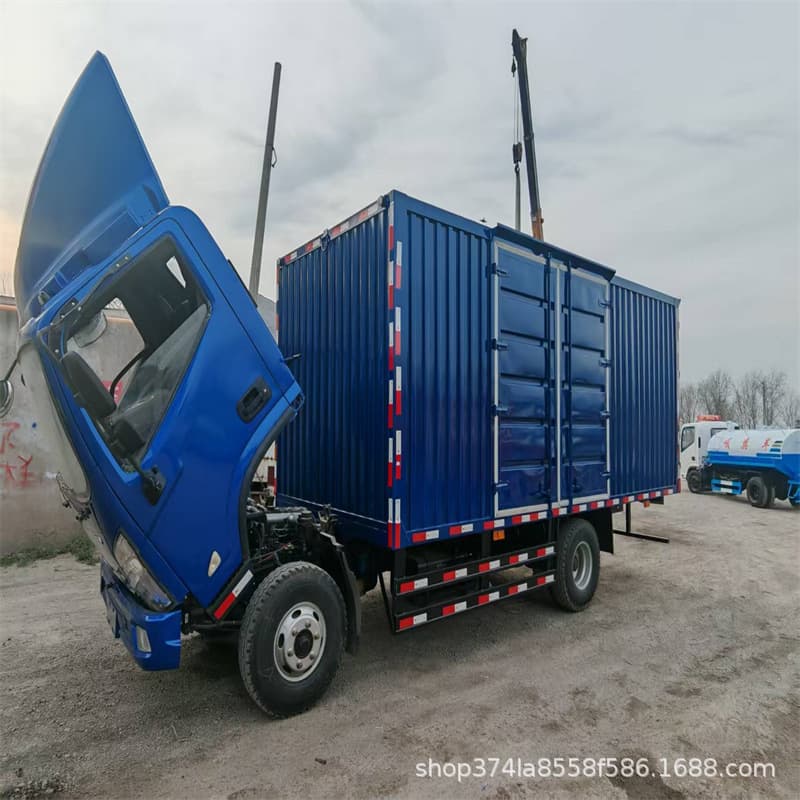 Foreign trade inventory small trucks, small box-type trucks, Foton container transport trucks, 4.2-meter box cargo 2