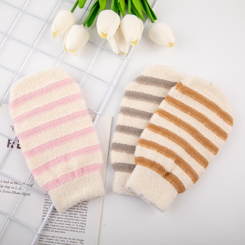 Exfoliating gloves, harmless loofah 3