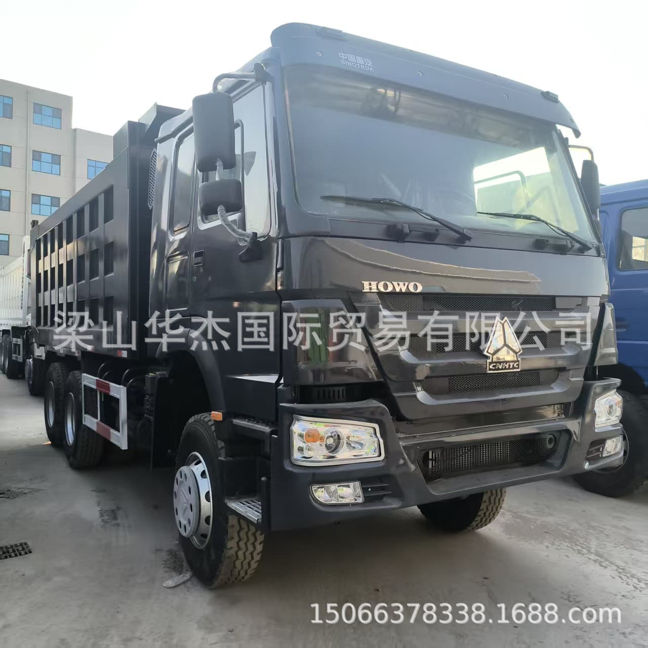 Cross-border SINOTRUK HOWO dump truck 375 horsepower muck transport truck second-hand SINOTRUK HOWO 6X4 dump truck 2