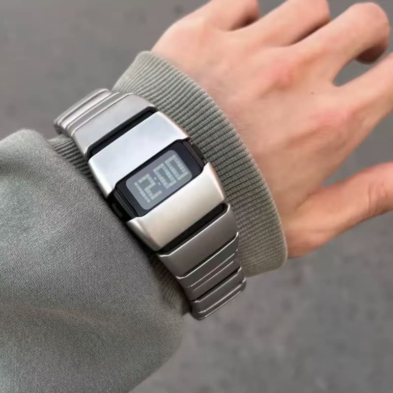 Retro electronic watch for men and women, style 1