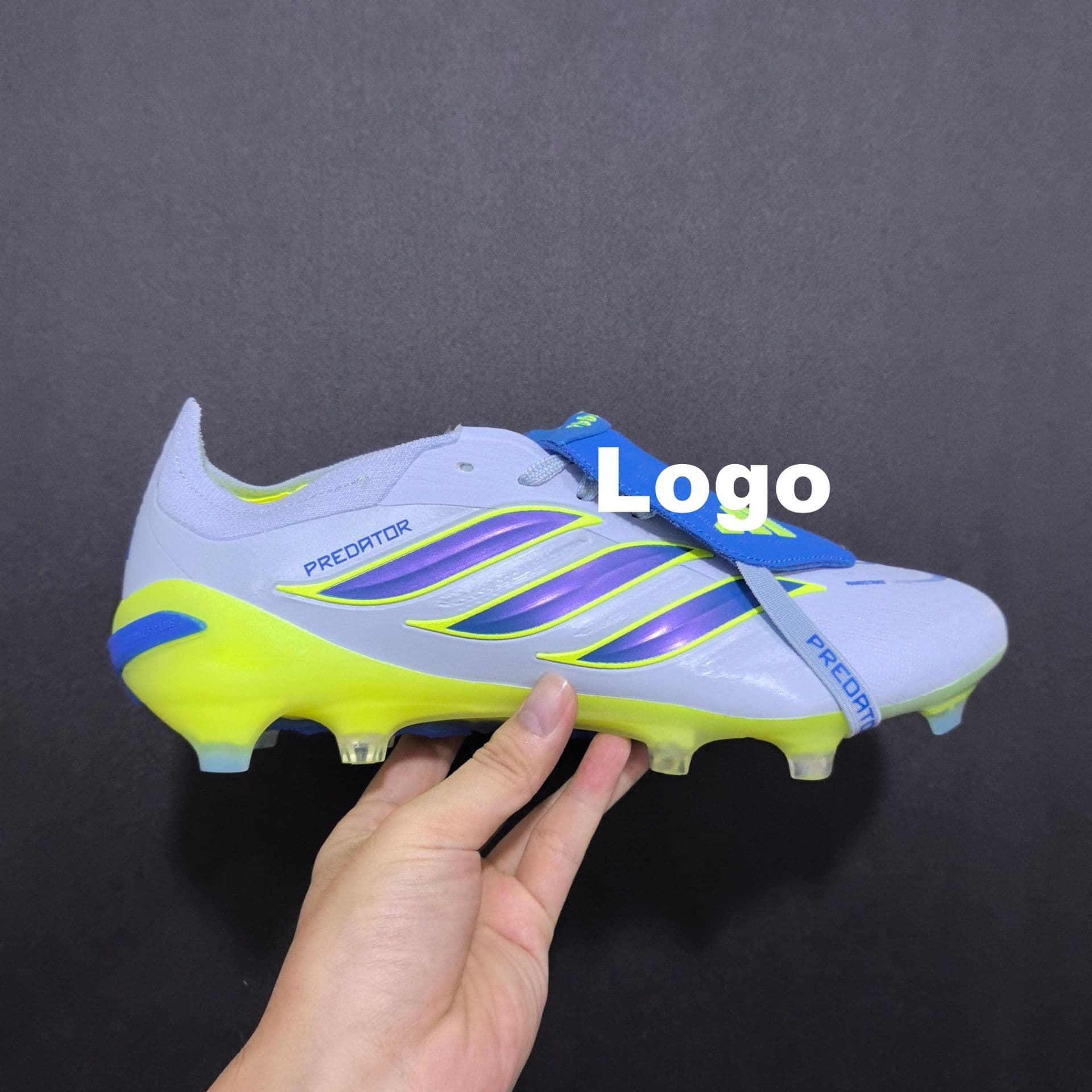 Putian manufacturer cross-border foreign trade World Cup Falcon 26 football shoes FG flip Predator 26 Elite 5