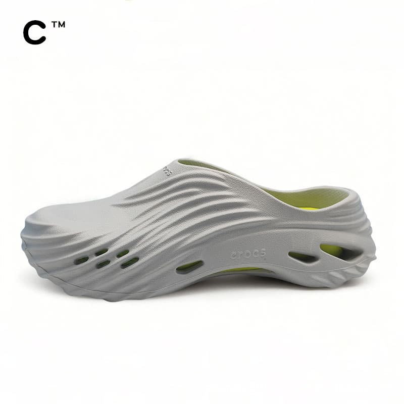 Men's lightweight Crocs-style slippers, non-slip casual sports beach footwear 2
