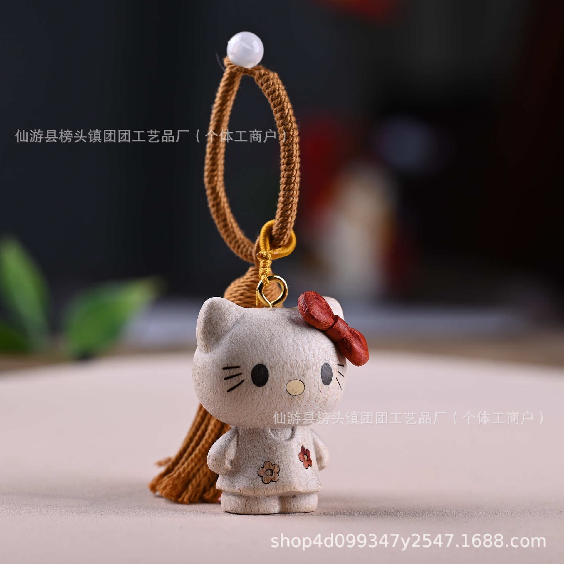 Black walnut KT cat pendant bag key cute decoration Totoro ornaments gift Miyazaki Hayao animation trinkets 2