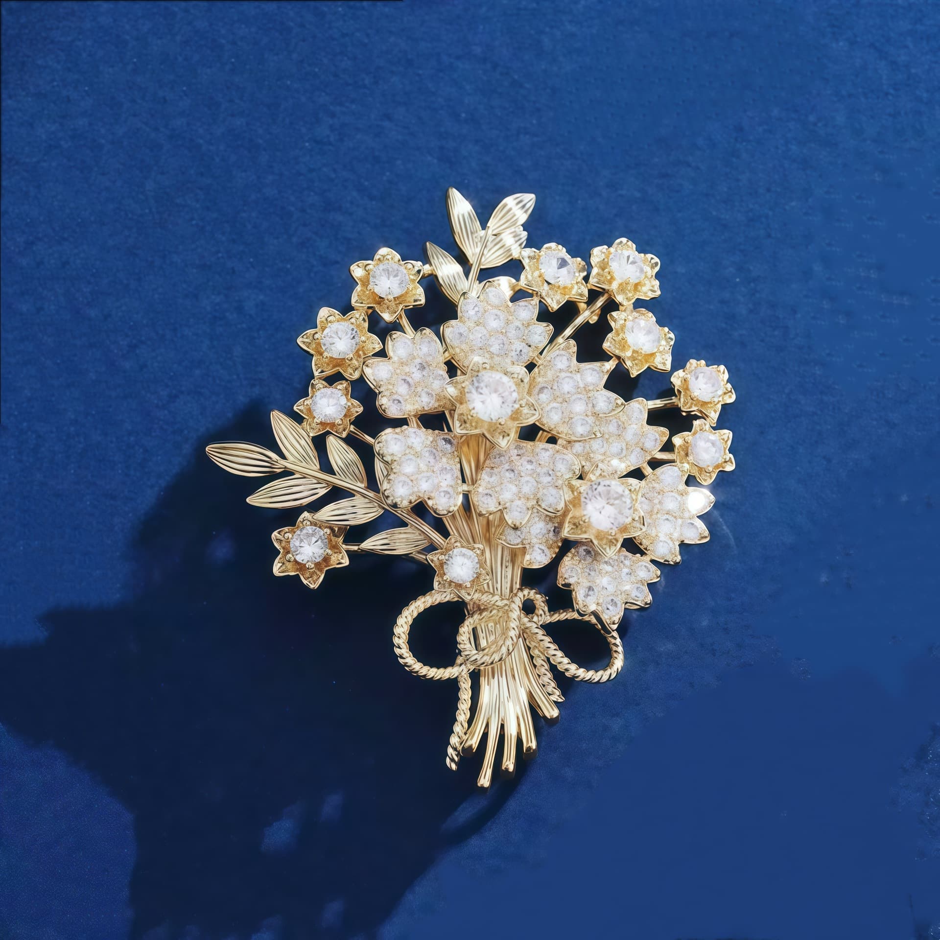 Fashionable brooch, accessory lapel pin, sophisticated elegant pin, high-quality style, light luxury style, flowered 1