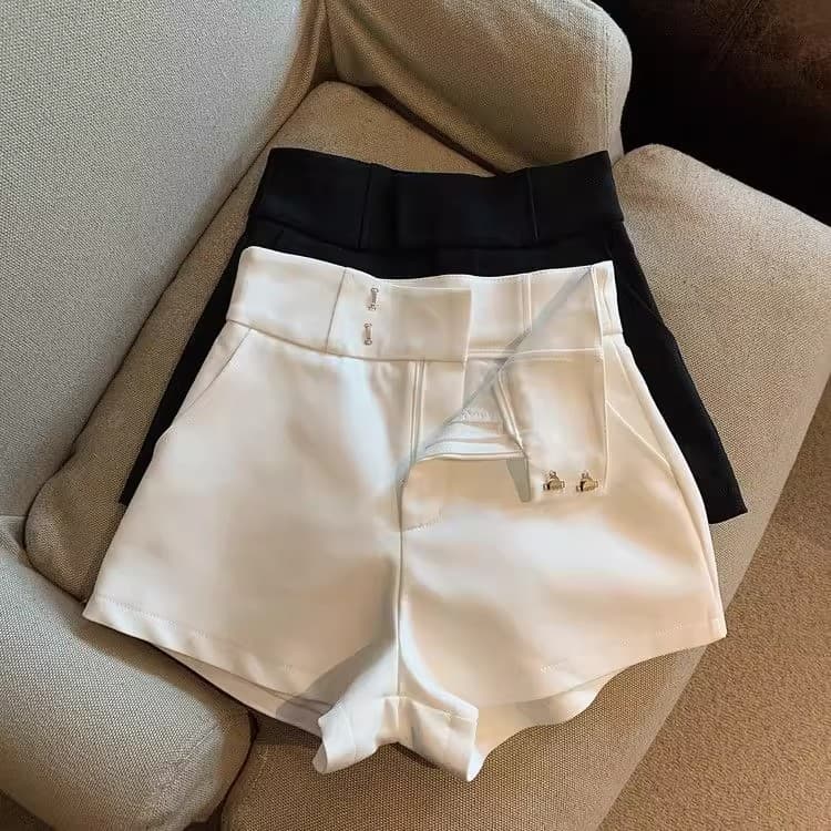 White classic suit jacket, shorts, summer trousers, high waist, loose straight fit 2