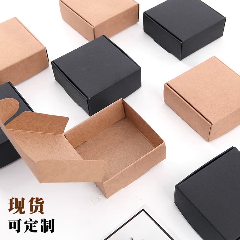 Handmade soap, leather box, jewelry, compact airplane, (Physicals)