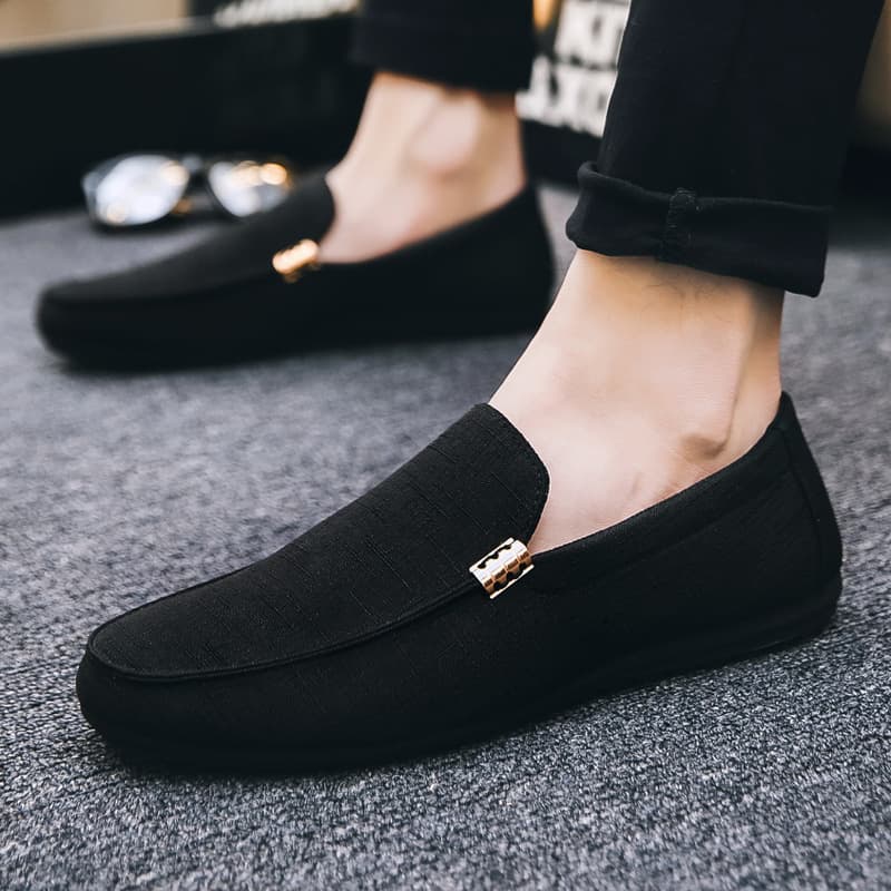2025 Summer Cloth Shoes Beanie Shoes Men's Casual Shoes Korean Style Trendy Lazy Slip-On Canvas Shoes Size 45 Men's Shoes