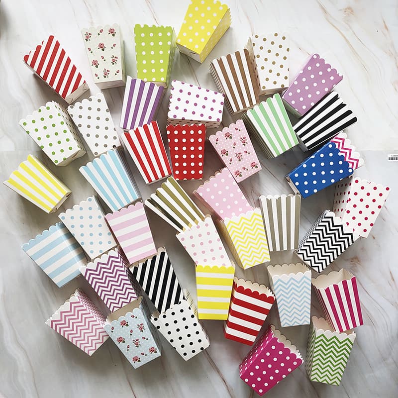 Permine silver ordinary six -color printing popcorn box spot supply European and American banquet table folding dessert decoration