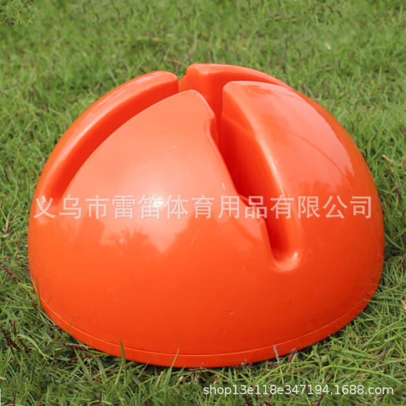 Base water injection football flag base Outdoor artificial lawn uses flower mouth water injection sand irrigation signs.