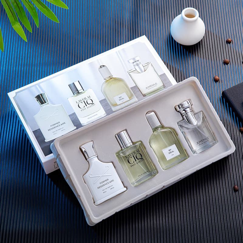 (Cross-border trading), perfume, fresh set with a light fragrance, wooden gift box, long-term effect, woody notes, men's fragrance